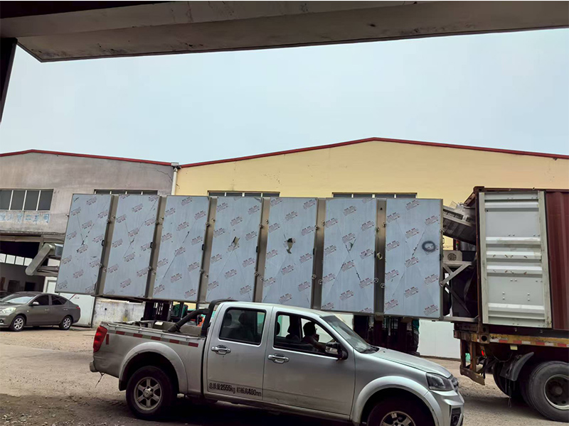 發(fā)貨現(xiàn)場(chǎng)